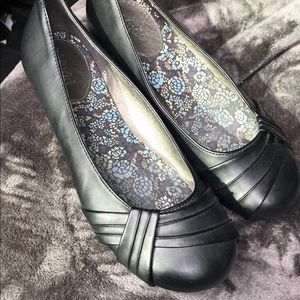 Mudd ballet flats black 7.5